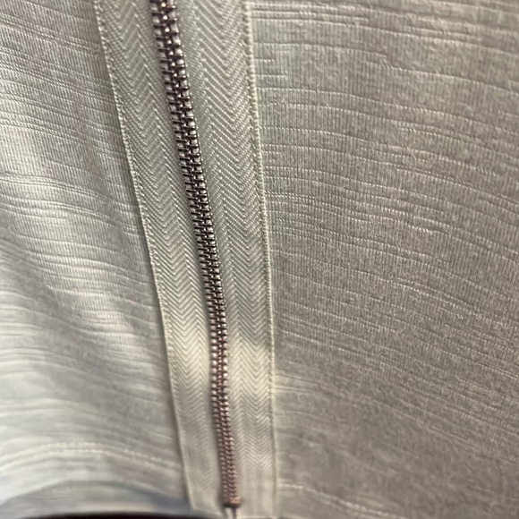 Soft Surroundings Blouse Size Medium Color light green - Picture 10 of 11